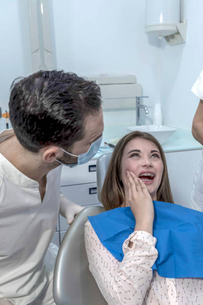 Best Broken Tooth Emergency  in Park River, ND